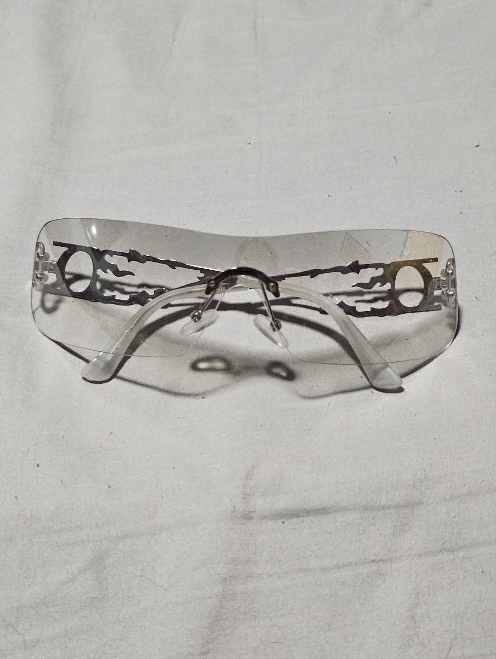 Urban Outfitterd Rimless Clear Lens Sunglasses with Decorative Metal Temples